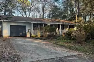 127 Orbit Ln, Summerville, SC 29483 - Photo 2