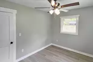 202 Huggins Street E, Manning, SC 29102 - Photo 16