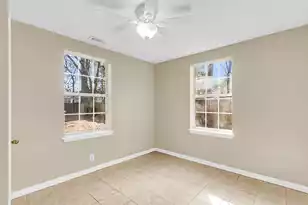 1507 Evergreen St, Charleston, SC 29407 - Photo 12