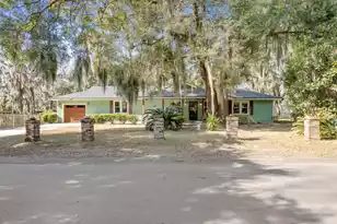 1110 Hookstra Ln, Beaufort, SC 29902 - Photo 2