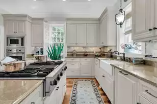 64 Sowell St, Mount Pleasant, SC 29464 - Photo 16