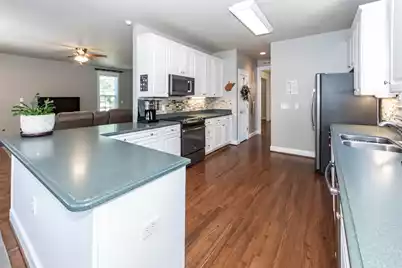 400 Hydrangea Street, Summerville, SC 29483 - Photo 26