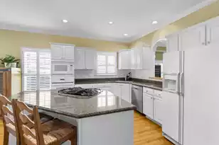 10 Commons Ct, Isle Of Palms, SC 29451 - Photo 30