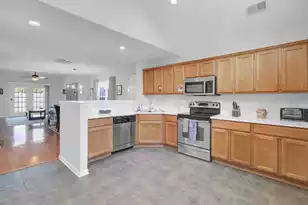 1106 Poplar Grove Pl, Summerville, SC 29483 - Photo 10