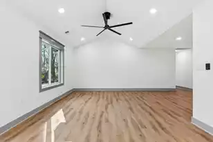 1011 Golf Course Pkwy, Moncks Corner, SC 29461 - Photo 10