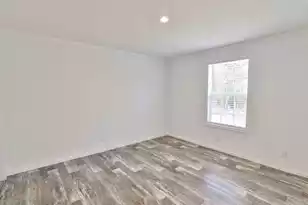 1020 Universal Cir, Saint Stephen, SC 29479 - Photo 18