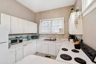 208 Calhoun Street, Charleston, SC 29401 - Photo 20