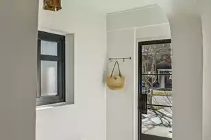 930 Ashley Ave, Charleston, SC 29403 - Photo 6