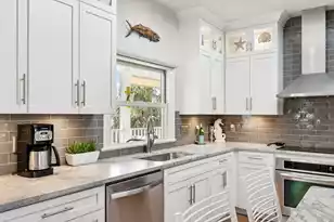 1551 Ben Sawyer Blvd, Mount Pleasant, SC 29464 - Photo 10