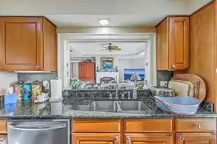 5016 Old Bridgeview Dr, Charleston, SC 29403 - Photo 30