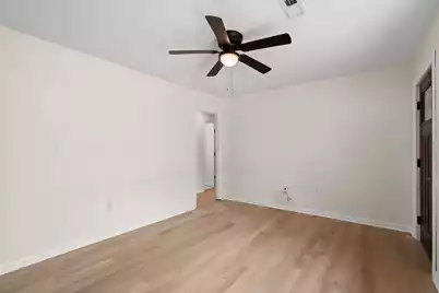 7708 Knollwood Drive, North Charleston, SC 29418 - Photo 8