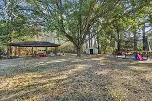 402 Tulip St, Summerville, SC 29483 - Photo 22