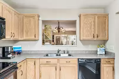 337 Spoonbill Lane, Mount Pleasant, SC 29464 - Photo 6