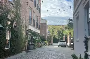 338 King St, Charleston, SC 29401 - Photo 26