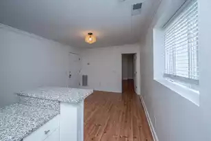 338 King St, Charleston, SC 29401 - Photo 10