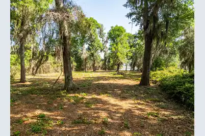 16 Comfort Point, Saint Helena Island, SC 29920 - Photo 4