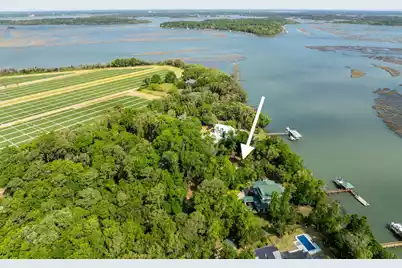 16 Comfort Point, Saint Helena Island, SC 29920 - Photo 2