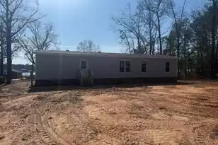 1446 Litzler Dr, Manning, SC 29102 - Photo 2