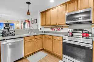 1117 Flyway Rd, Summerville, SC 29483 - Photo 8