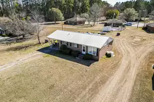 132 Franklin St, Holly Hill, SC 29059 - Photo 6