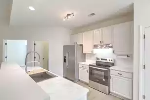 4908 Franconia Dr, Summerville, SC 29485 - Photo 6