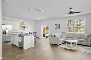 298 Watersglen Dr, Summerville, SC 29486 - Photo 4