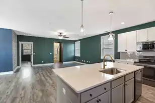 3988 Hillyard Street St, North Charleston, SC 29405 - Photo 4