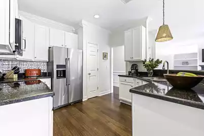 2064 Bancroft Lane, Mount Pleasant, SC 29466 - Photo 18