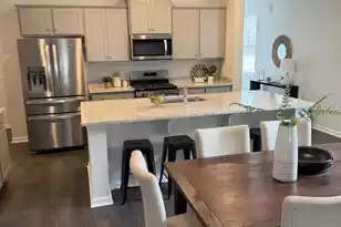 3956 Treebranch Cir, Mount Pleasant, SC 29429 - Photo 2