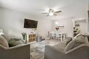 24 Bee St #J, Charleston, SC 29403 - Photo 4