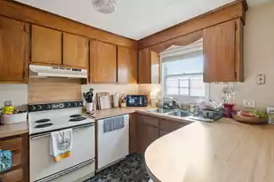 24 Bee St #K, Charleston, SC 29403 - Photo 8