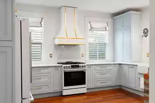 78 Vanderhorst St, Charleston, SC 29403 - Photo 12