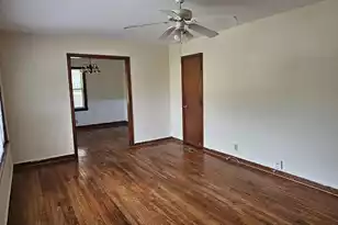 2 Henderson Dr, Goose Creek, SC 29445 - Photo 4