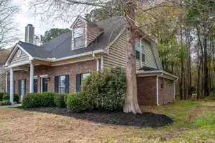 2204 Kings Gate Ln, Mount Pleasant, SC 29466 - Photo 4