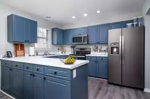 2204 Kings Gate Ln, Mount Pleasant, SC 29466 - Photo 12