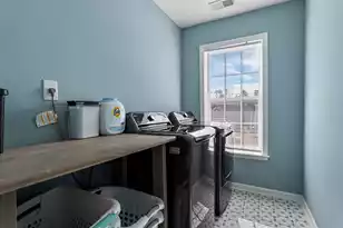 8537 Majestic St, North Charleston, SC 29420 - Photo 32