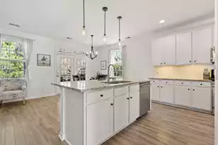 8537 Majestic St, North Charleston, SC 29420 - Photo 14