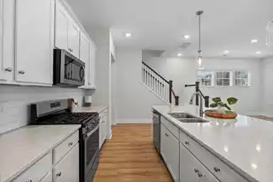 125 Trumpet Vine Dr, Summerville, SC 29483 - Photo 10