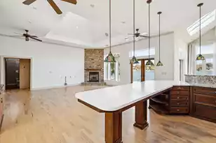 1200 Waterfront Dr, Mount Pleasant, SC 29464 - Photo 8