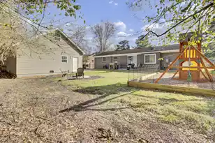 100 Catherine St, Summerville, SC 29485 - Photo 38