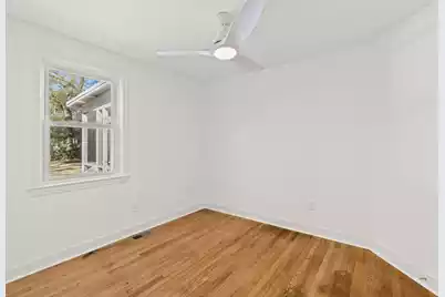 343 Howle Avenue, Charleston, SC 29412 - Photo 18