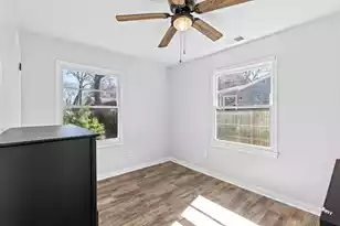 2401 Falcon Rd, North Charleston, SC 29406 - Photo 12