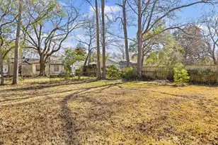 2401 Falcon Rd, North Charleston, SC 29406 - Photo 18