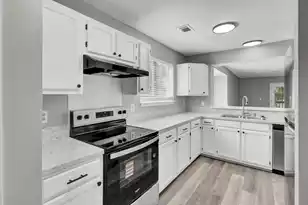 1530 Fort Johnson Road, Charleston, SC 29412 - Photo 10