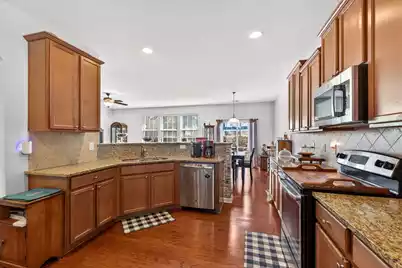 274 Overcup Loop, Summerville, SC 29486 - Photo 6