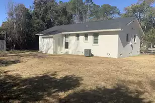 1132 Ot Wallace Blvd, Moncks Corner, SC 29461 - Photo 10