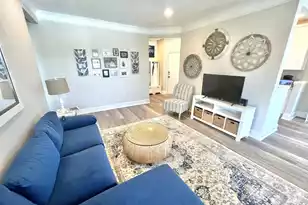 1133 Rosewood Ln, Mount Pleasant, SC 29464 - Photo 6