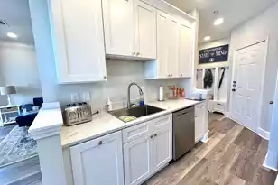 1133 Rosewood Ln, Mount Pleasant, SC 29464 - Photo 10