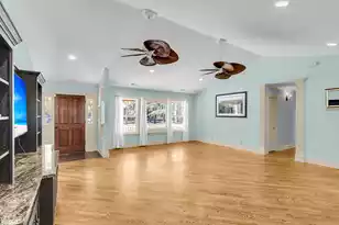 6911 Buckhorn Rd, Ravenel, SC 29470 - Photo 10