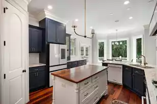 301 Indigo Bay Cir, Mount Pleasant, SC 29464 - Photo 12